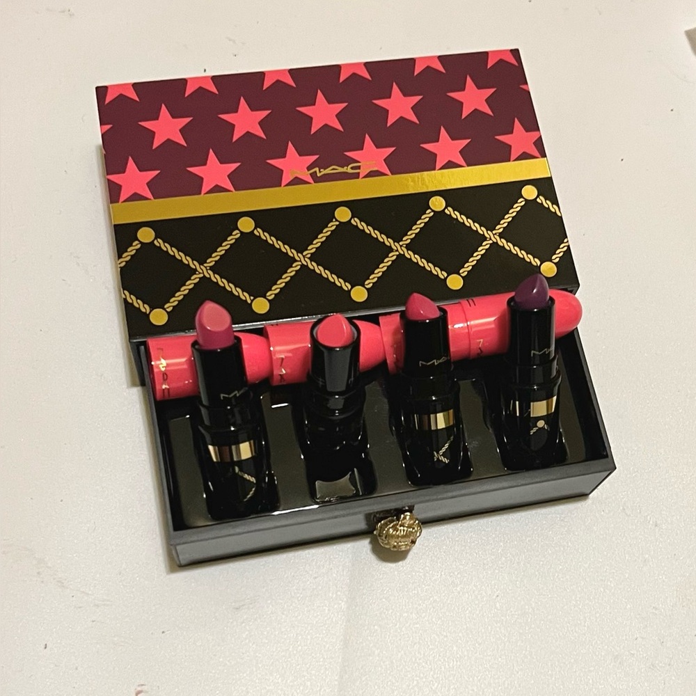 Mac Nutcracker Sweet Pink Lipstick 4ps Mini Size Dangerously Red Impassioned NIB